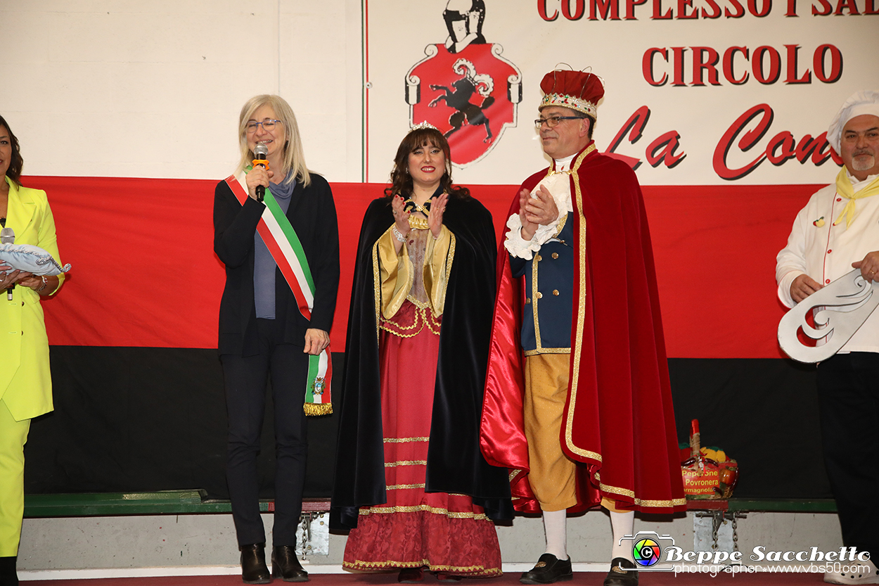 VBS_4701 - Investitura Re Peperone e Bela Povronera Carnevale di Carmagnola 2024.jpg